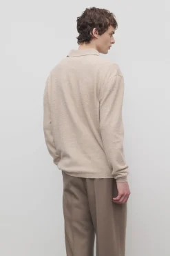 Almot Sweater