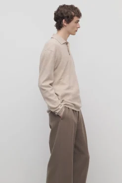 Almot Sweater
