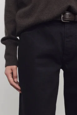 Carlyl Jean