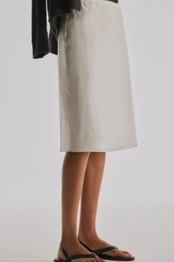 Ivera Skirt