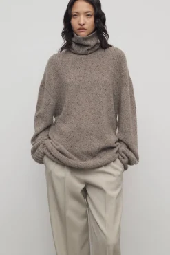 Mirai Turtleneck