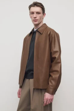 Mount Jacket