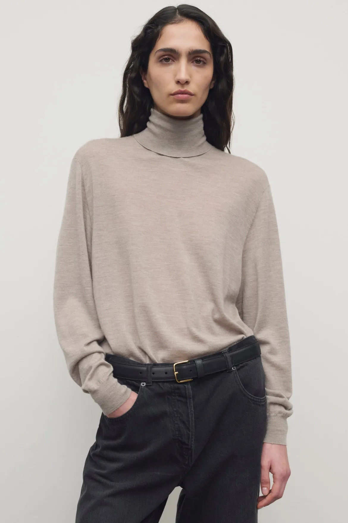Nabari Turtleneck