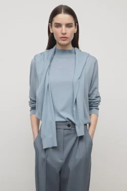Nari Top