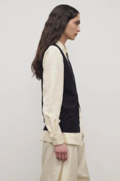 Neel Vest