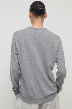 Nian Sweater