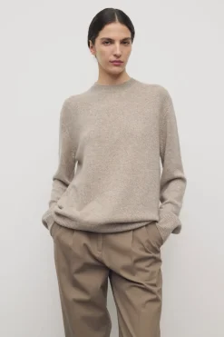 Noval Sweater