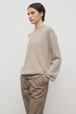 Noval Sweater