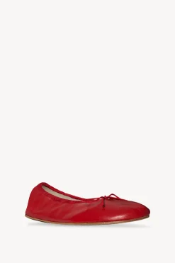 Round Ballet Flat