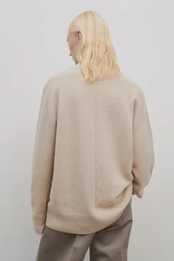 Stepny Turtleneck