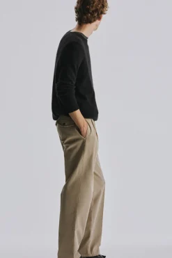 Tomasino Pant