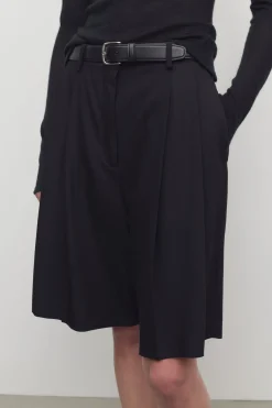 Vesperis Short